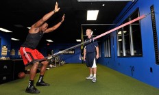 九游娱乐网站-关于球员体能训练全方位，准备迎接难关的信息