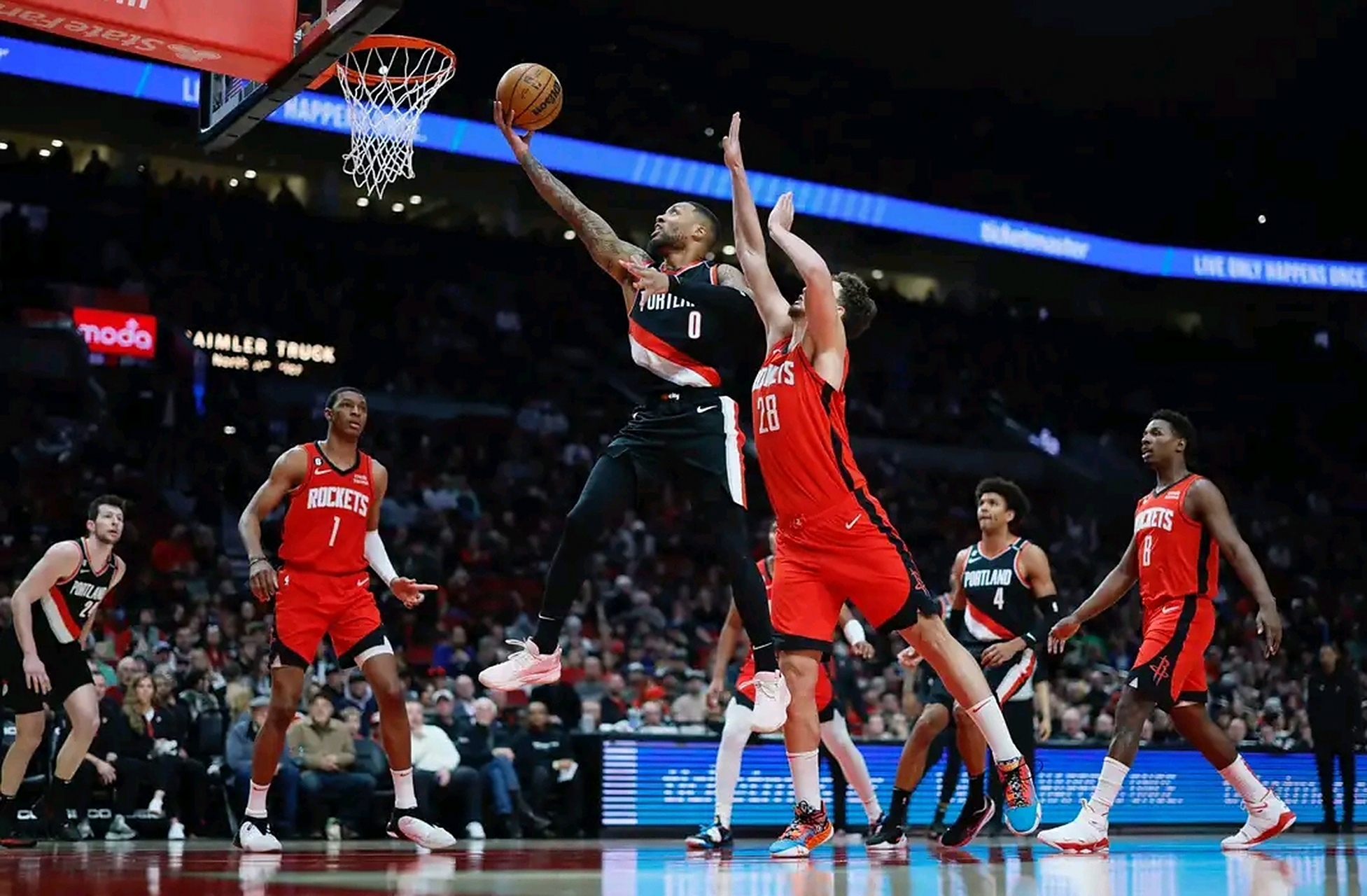 包含开拓者再战国王,利拉德全面表现引来全场赞誉的词条 包含开拓者再战国王,利拉德全面表现引来全场赞誉的词条