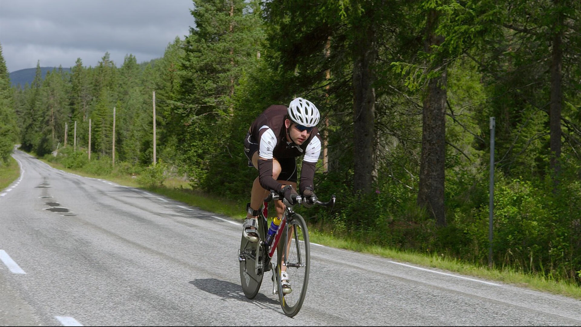 努涅斯一剑封喉,摩纳哥险胜马里背后的冠军级演出