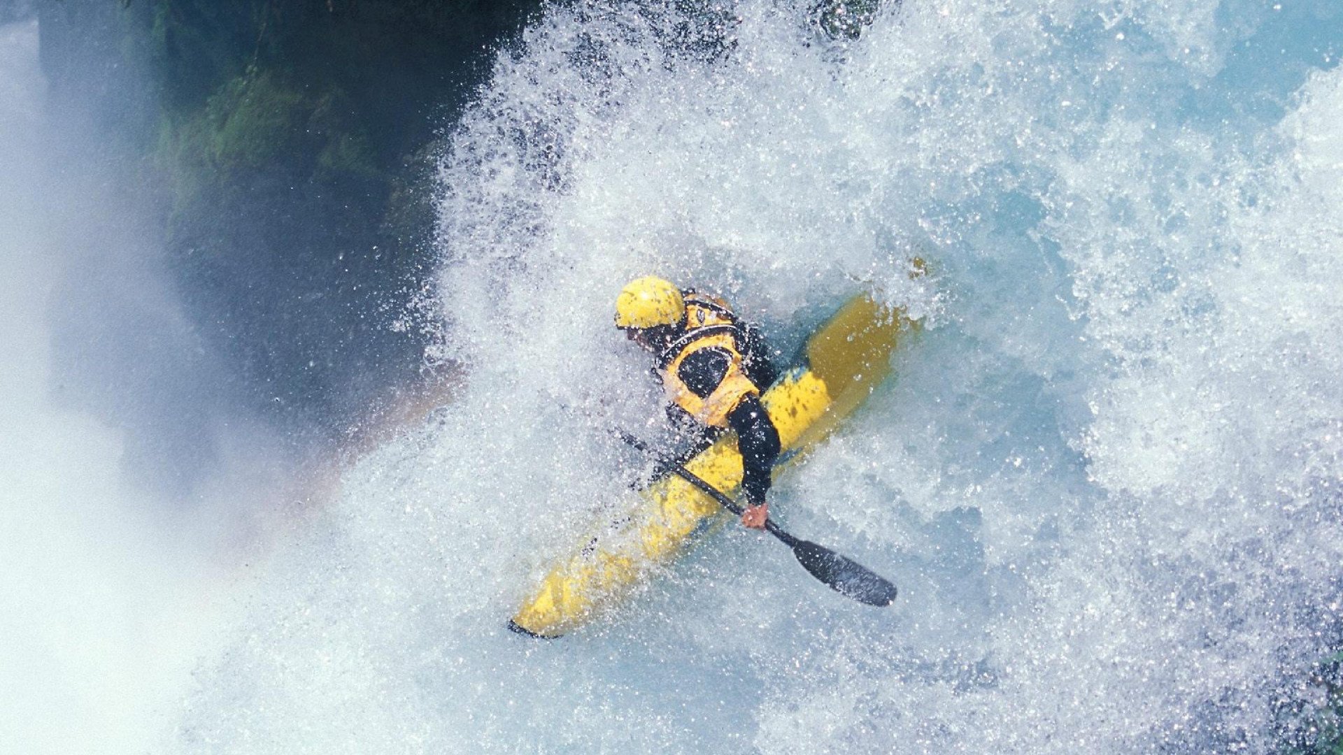帝国斜阳与新王加冕，当贝林厄姆的跑动，碾过桑巴最后的黄金余晖